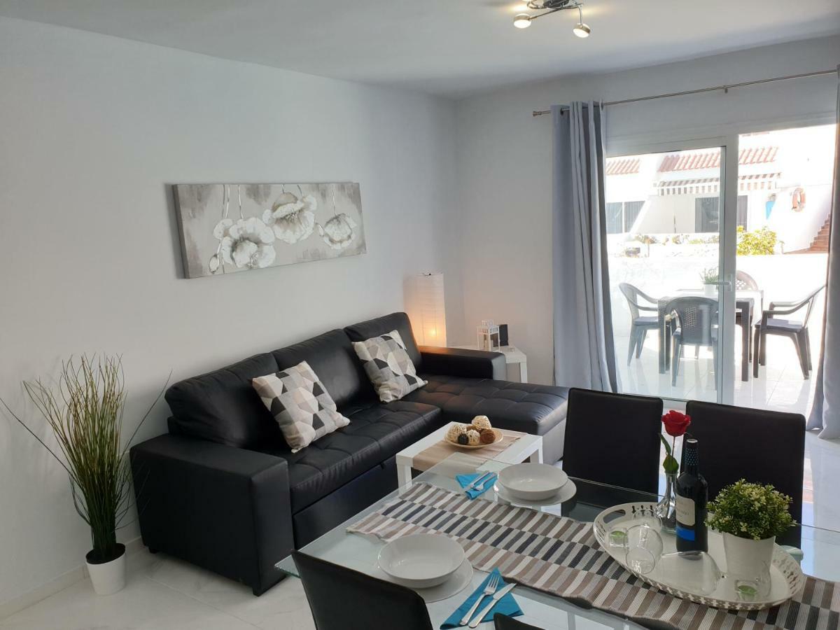 Casa Las Flores With Heated Pool, Only 490 Meters To The Beach, Balcony, Wifi Arona  Eksteriør billede